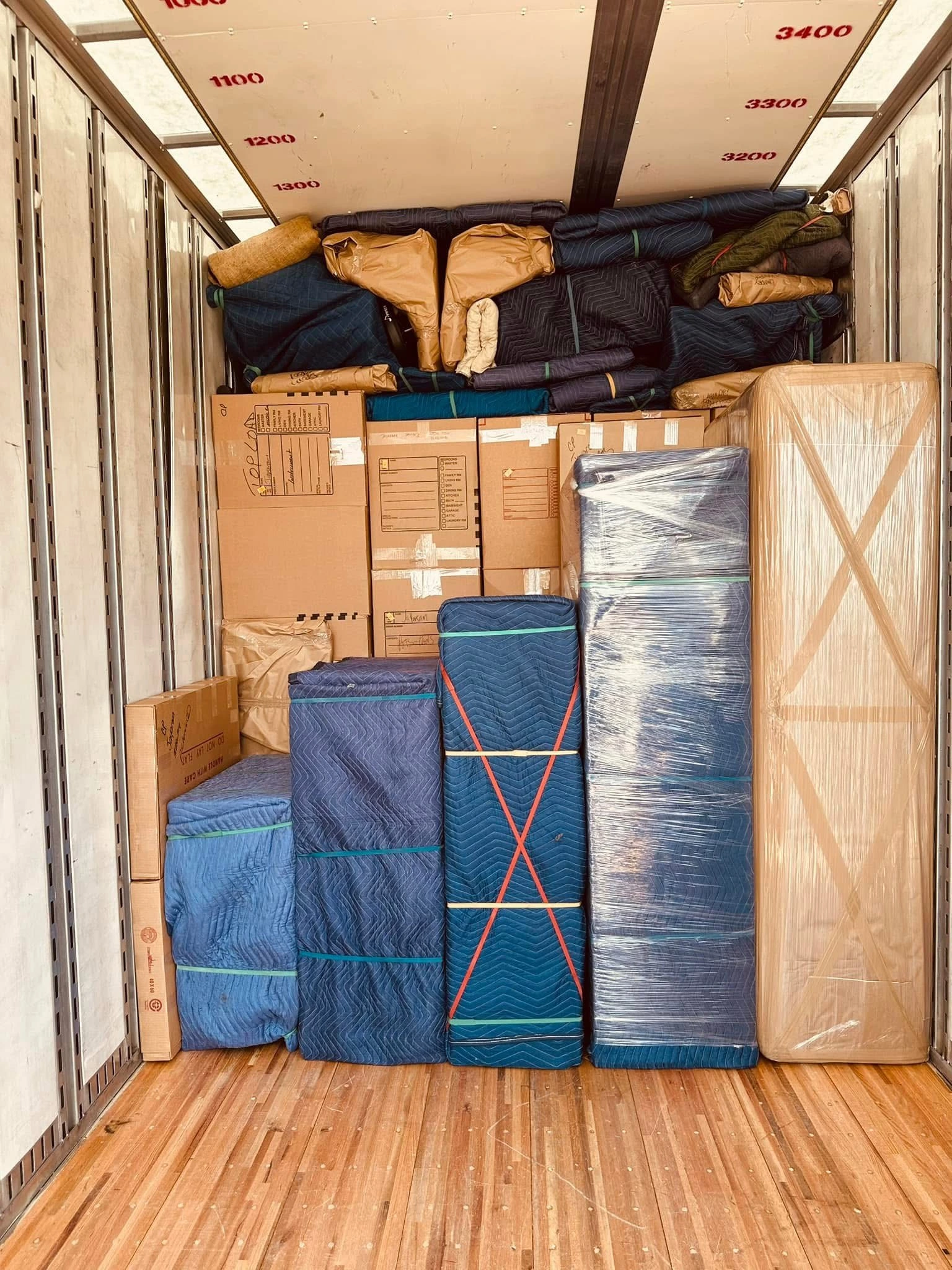 Best affordable honest local moving company with neatly packed truck